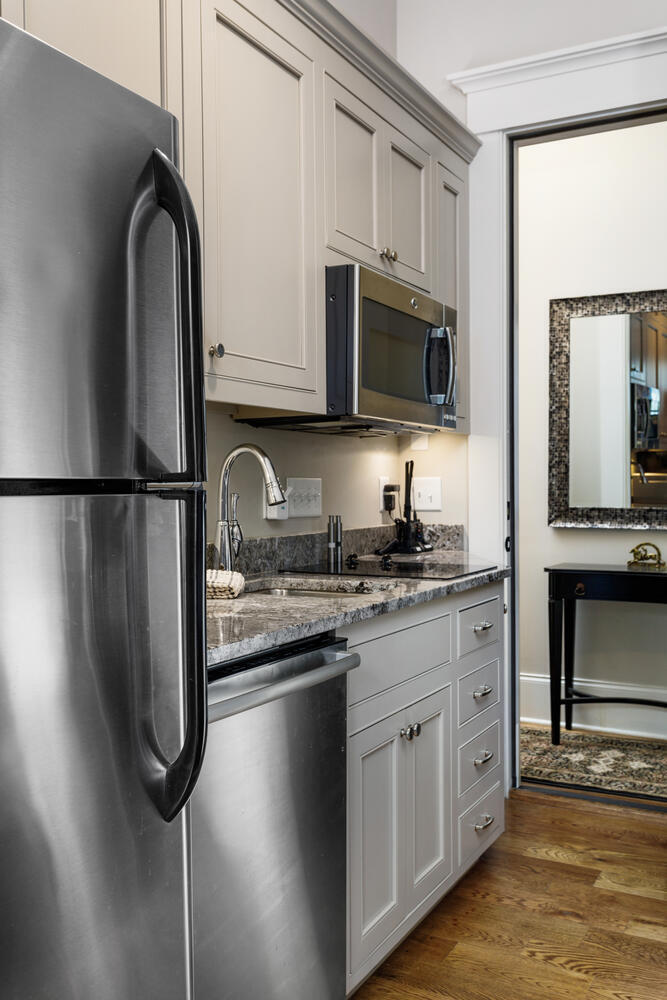 177 Ponsbury Road Mount Pleasant, SC 29464 - Photo 49 of 60 Full Guest Suite Kitchen