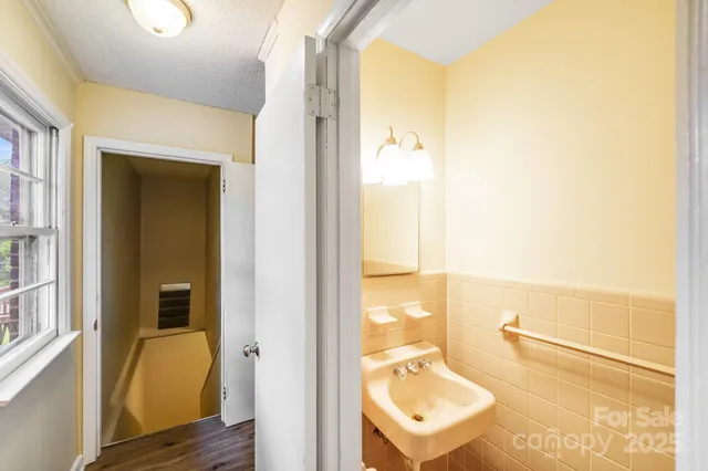 $300,000 | 830 Cabaniss Drive, Shelby, NC 28152