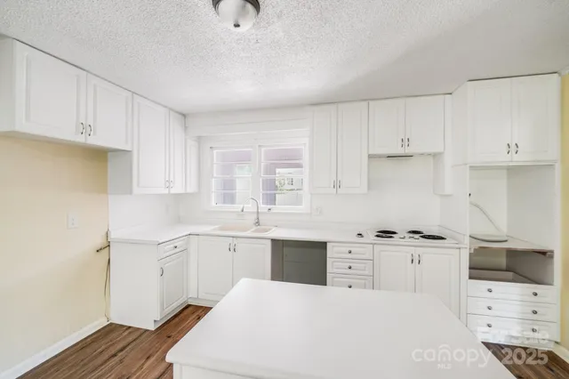 $300,000 | 830 Cabaniss Drive, Shelby, NC 28152