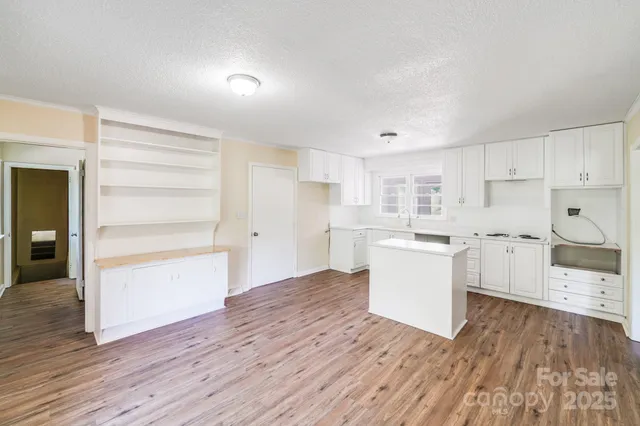 $300,000 | 830 Cabaniss Drive, Shelby, NC 28152