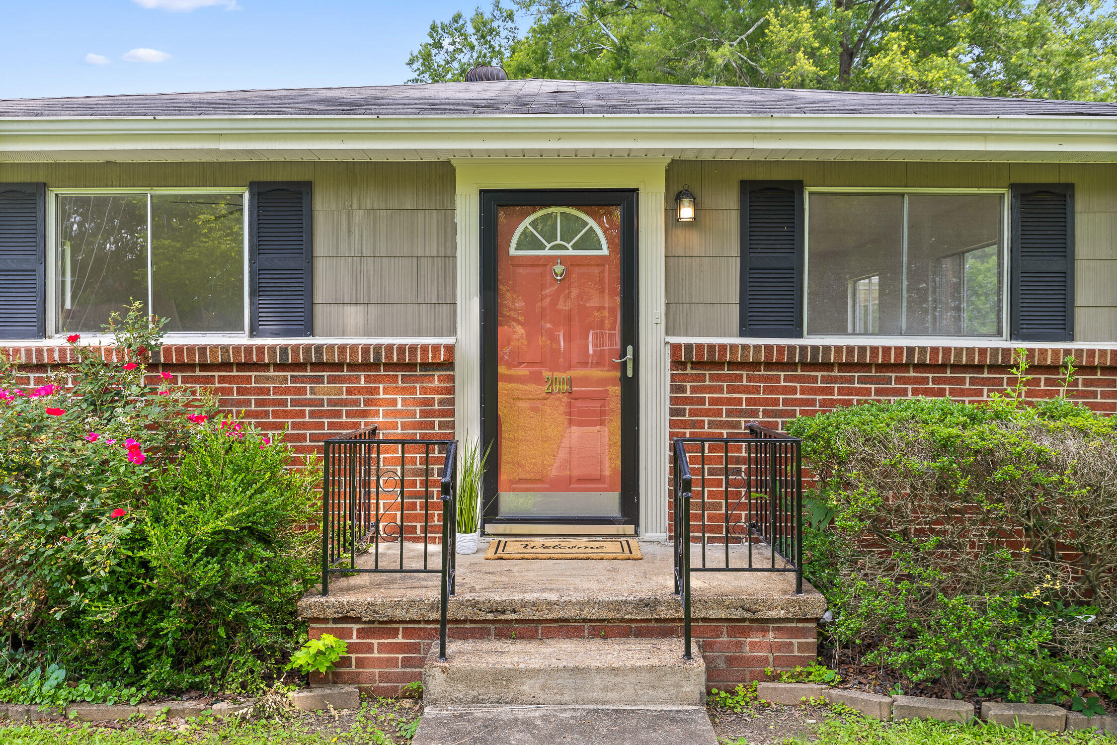 2001 McBrien Road Chattanooga, TN 37412 - Photo 3 of 39 01-McBrien-28