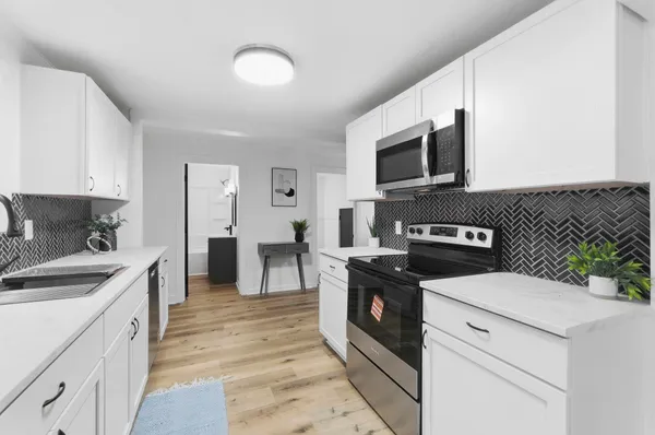 $156,000 | 2208 Maplewood Road, Fort Wayne, IN 46819