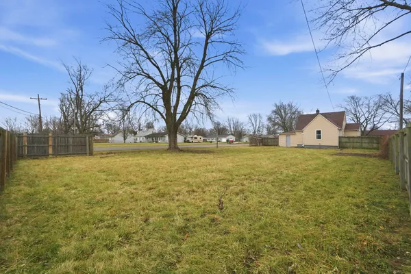 $156,000 | 2208 Maplewood Road, Fort Wayne, IN 46819