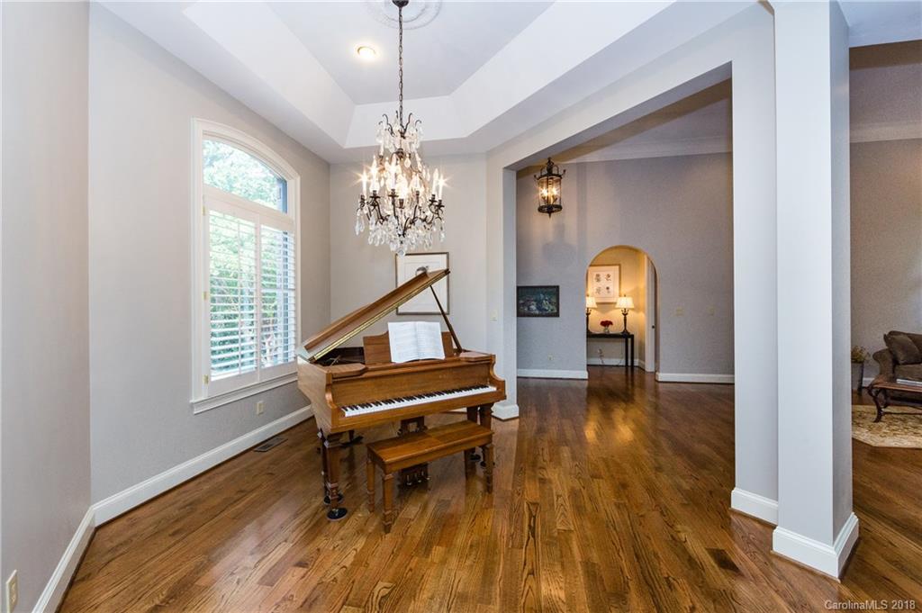 7069 Regatta Court Tega Cay, SC 29708 - Photo 3 of 28 Gallery Image 3