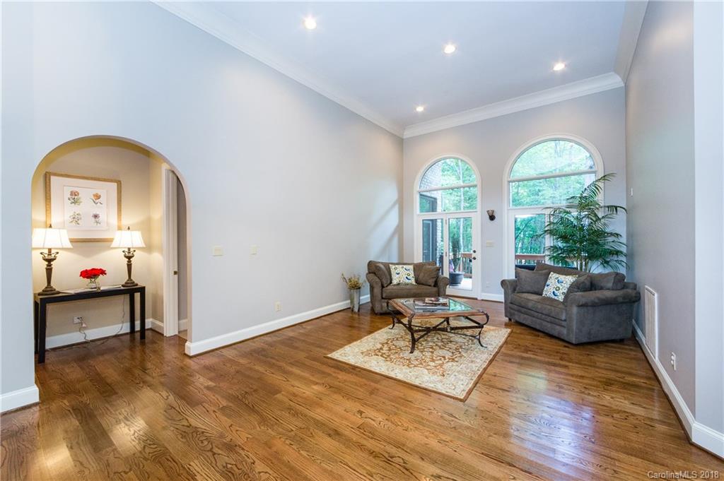 7069 Regatta Court Tega Cay, SC 29708 - Photo 4 of 28 Gallery Image 4