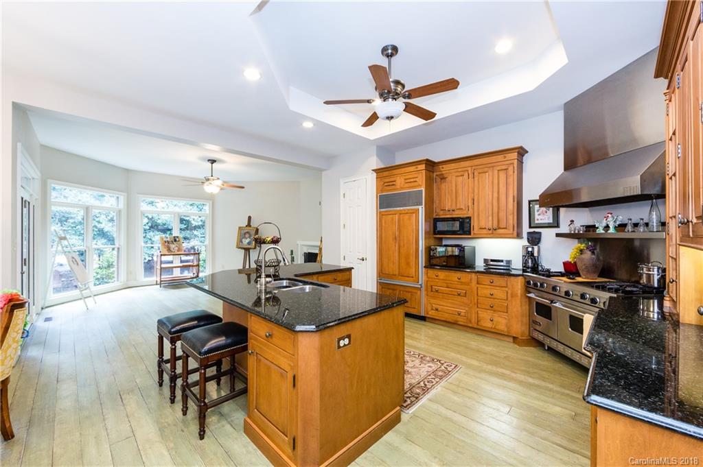 7069 Regatta Court Tega Cay, SC 29708 - Photo 8 of 28 Gallery Image 8
