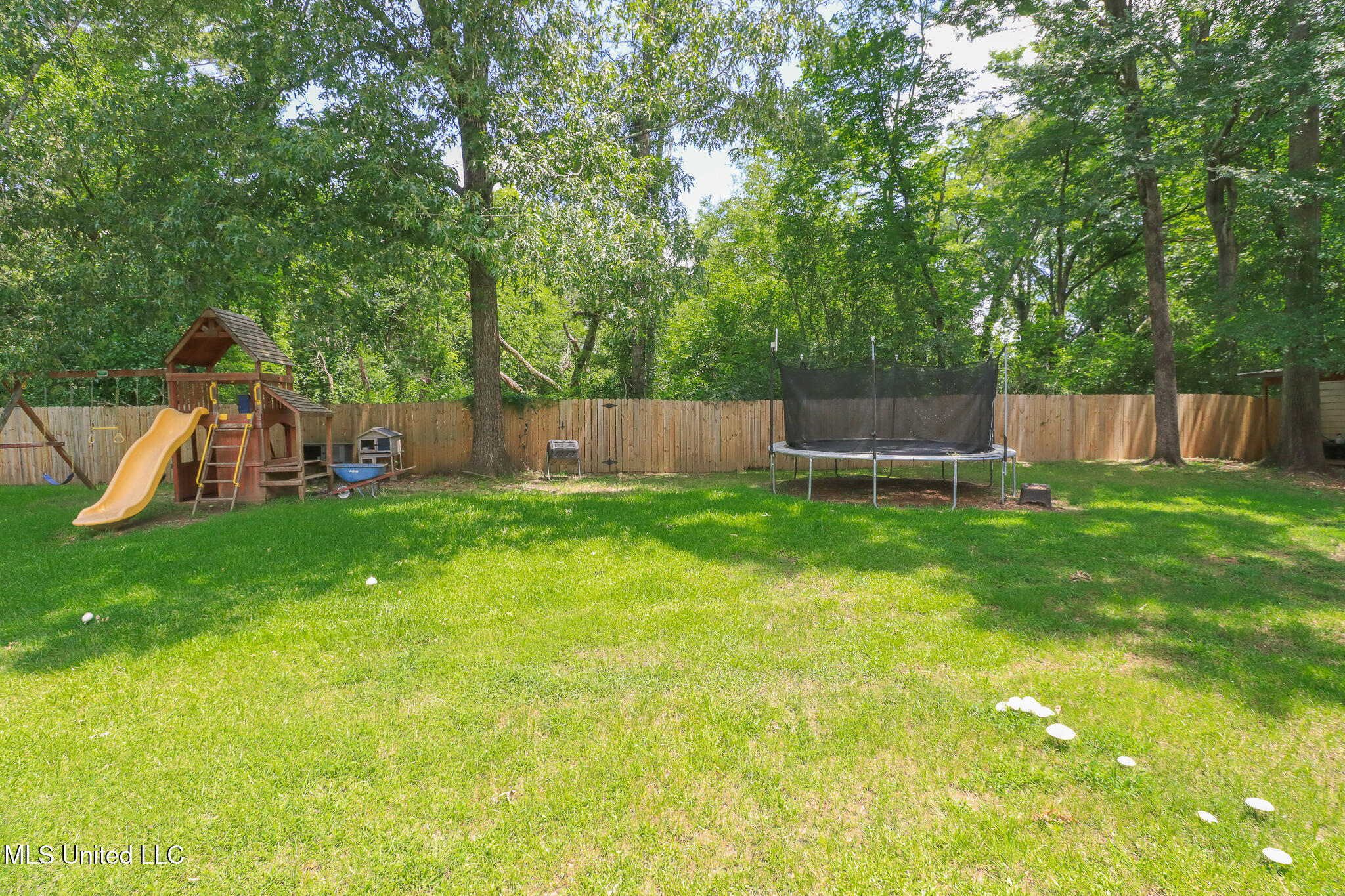 505 Dunton Road Clinton, MS 39056 - Photo 26 of 116 505 Dunton Rd 19