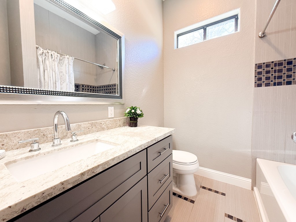 214 Hunters Hill Road Oakhurst, TX 77359 - Photo 15 of 29