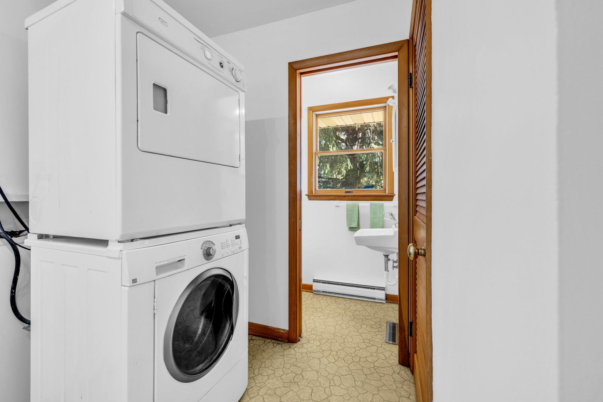24295 Langford Road Chestertown, MD 21620 - Photo 14 of 73 Laundry and powder room in side mudroom