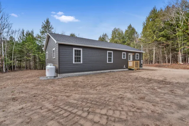 $439,000 | 511 South Road, Parsonsfield, ME 04047