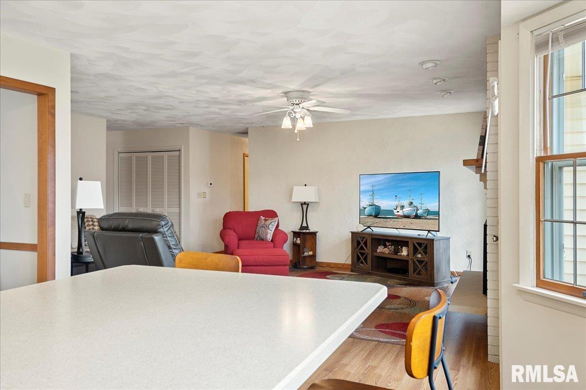 2521 Huntleigh Road Springfield, IL 62704 - Photo 14 of 41