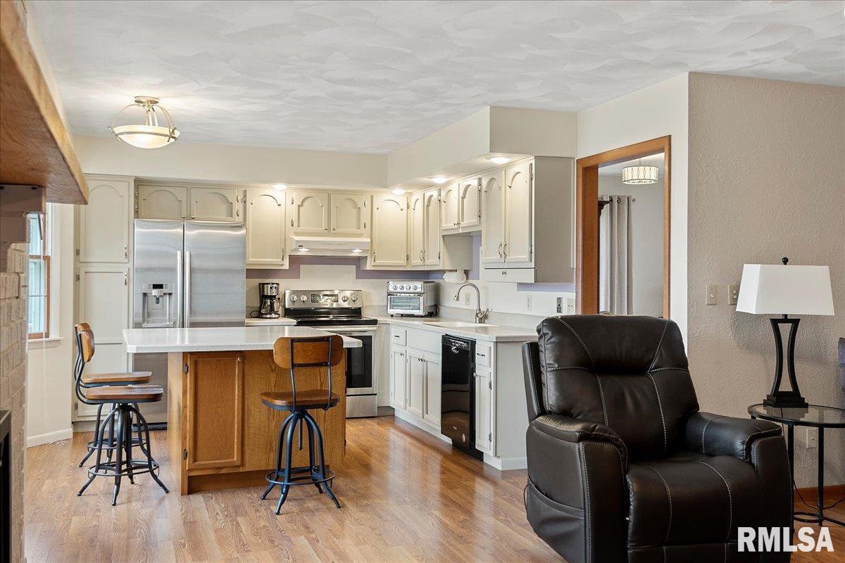 2521 Huntleigh Road Springfield, IL 62704 - Photo 17 of 41