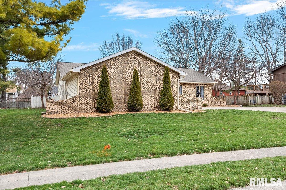 2521 Huntleigh Road Springfield, IL 62704 - Photo 40 of 41