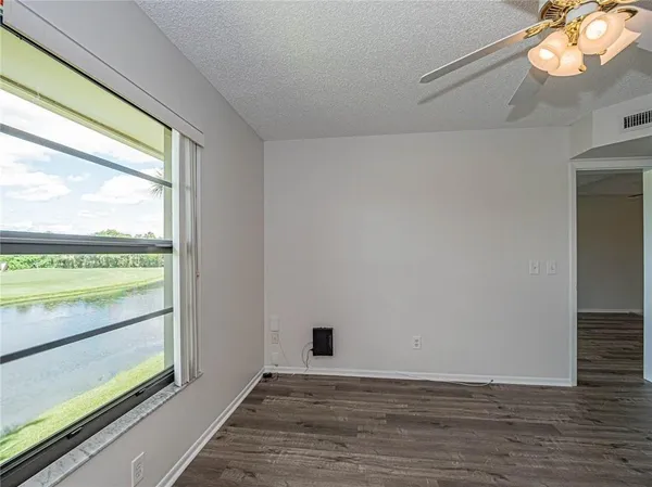 $1,600 | 28 Plantation Drive, Unit 202, Vero Beach, FL 32966