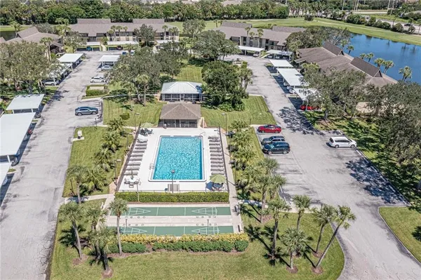 $1,600 | 28 Plantation Drive, Unit 202, Vero Beach, FL 32966