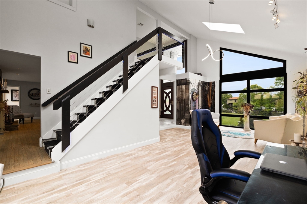 75 Narrows Road Freetown, MA 02702 - Photo 14 of 40