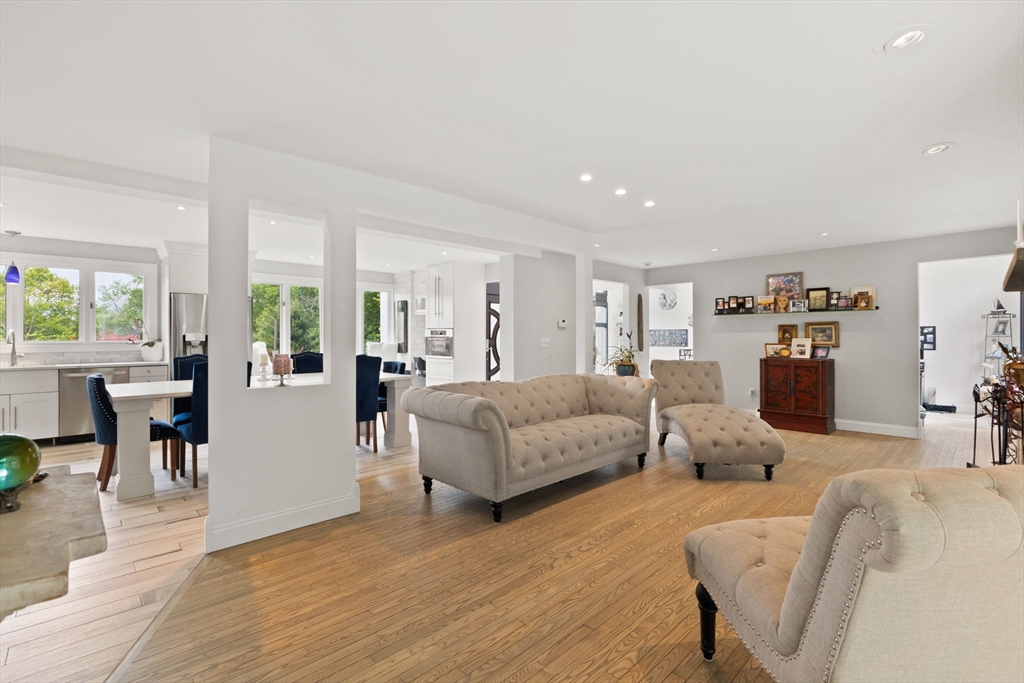 75 Narrows Road Freetown, MA 02702 - Photo 20 of 40