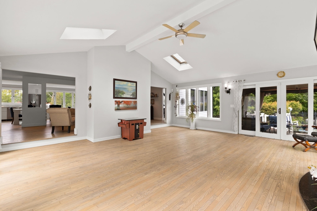 75 Narrows Road Freetown, MA 02702 - Photo 27 of 40