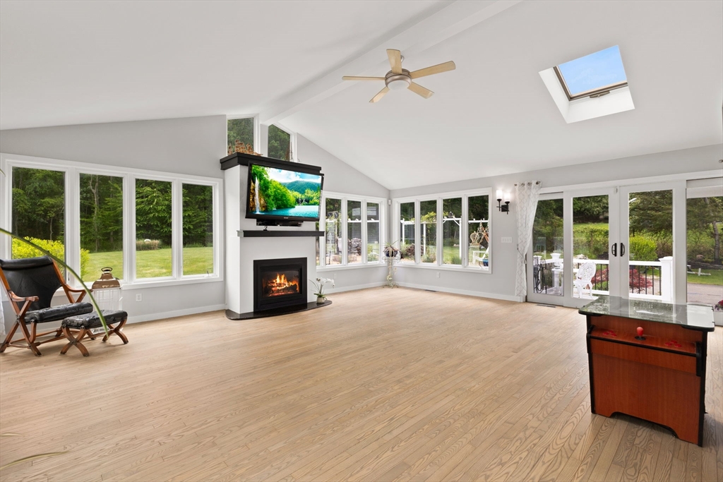 75 Narrows Road Freetown, MA 02702 - Photo 28 of 40