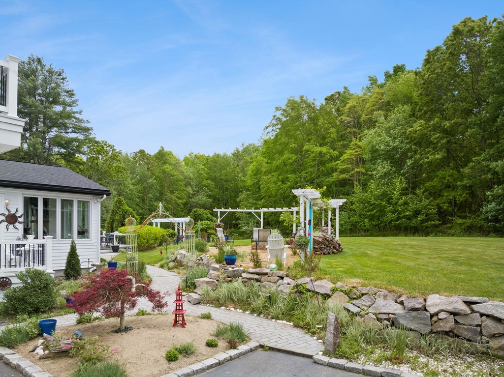 75 Narrows Road Freetown, MA 02702 - Photo 30 of 40