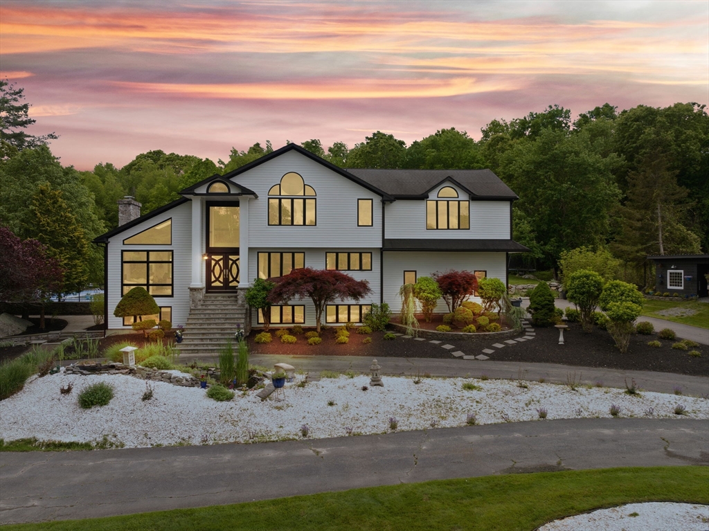 75 Narrows Road Freetown, MA 02702 - Photo 3 of 40