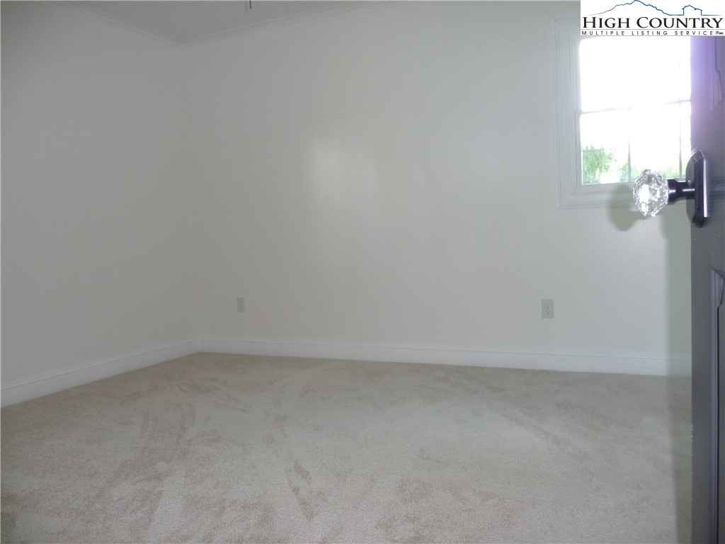384 New River Heights Road Boone, NC 28607 - Photo 23 of 45 a view of small space