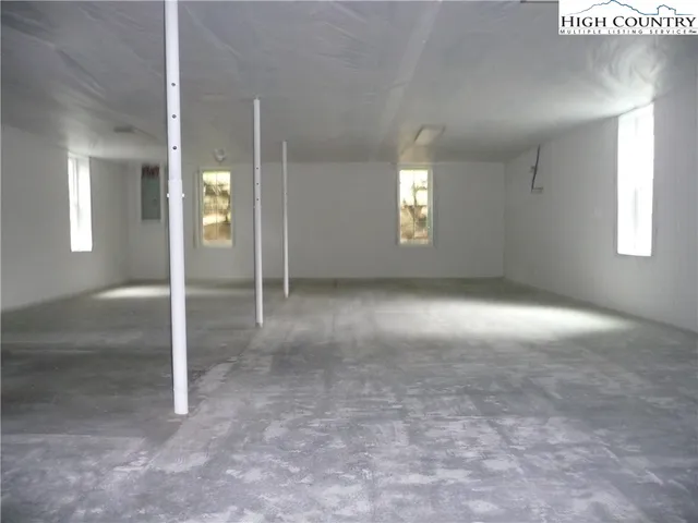 $729,000 | 384 New River Heights Road, Boone, NC 28607