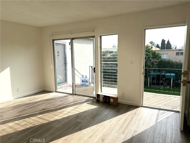$3,500 | 1524 Stanford Street, Unit E, Santa Monica, CA 90404