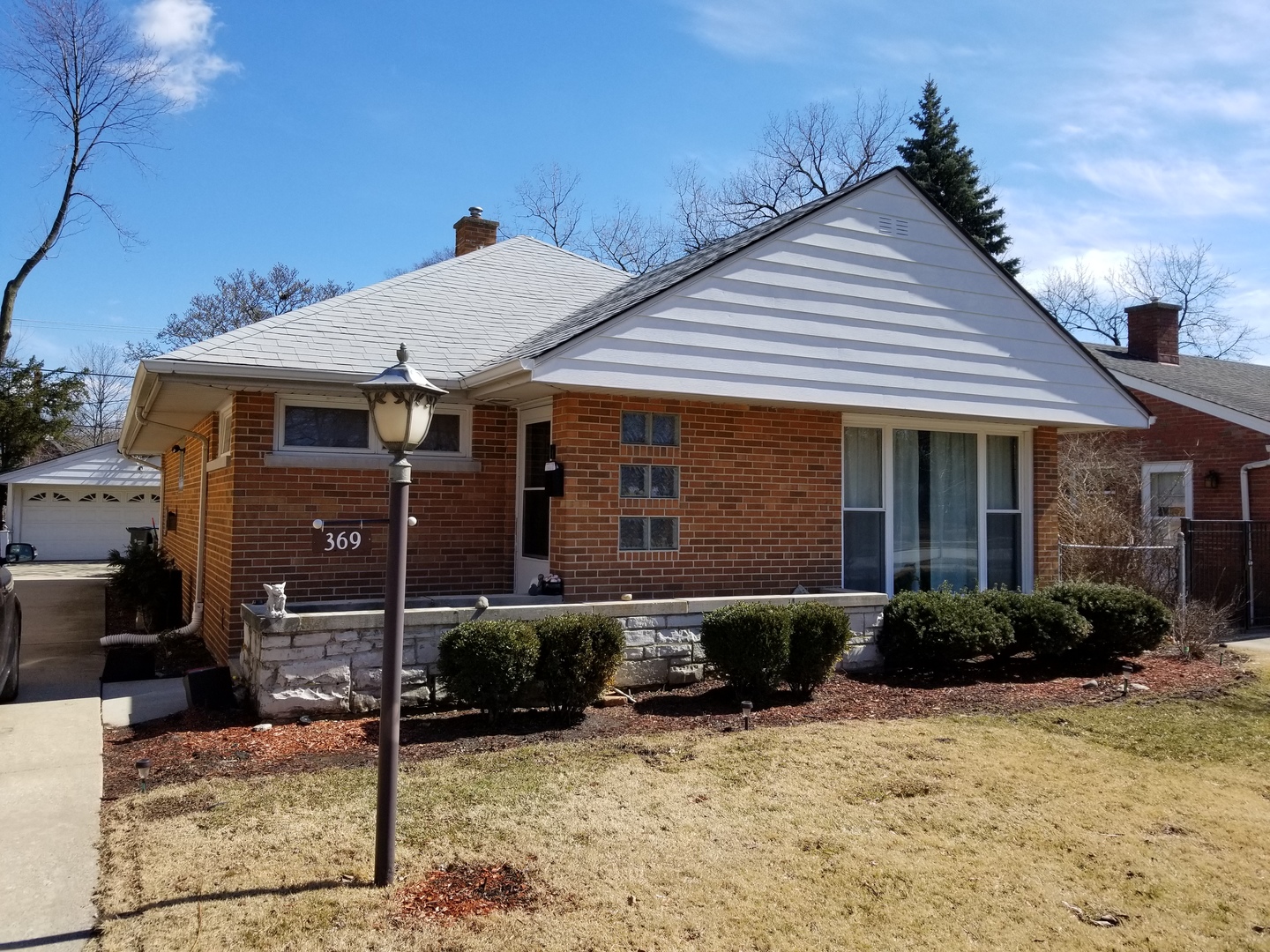 369 Des Plaines Avenue Riverside, IL 60546 - Photo 1 of 16