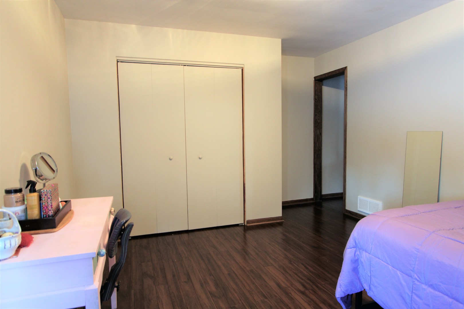 369 Des Plaines Avenue Riverside, IL 60546 - Photo 11 of 16