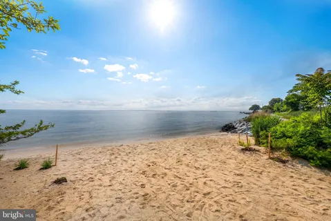 $575,000 | 713 Bay Drive, Stevensville, MD 21666