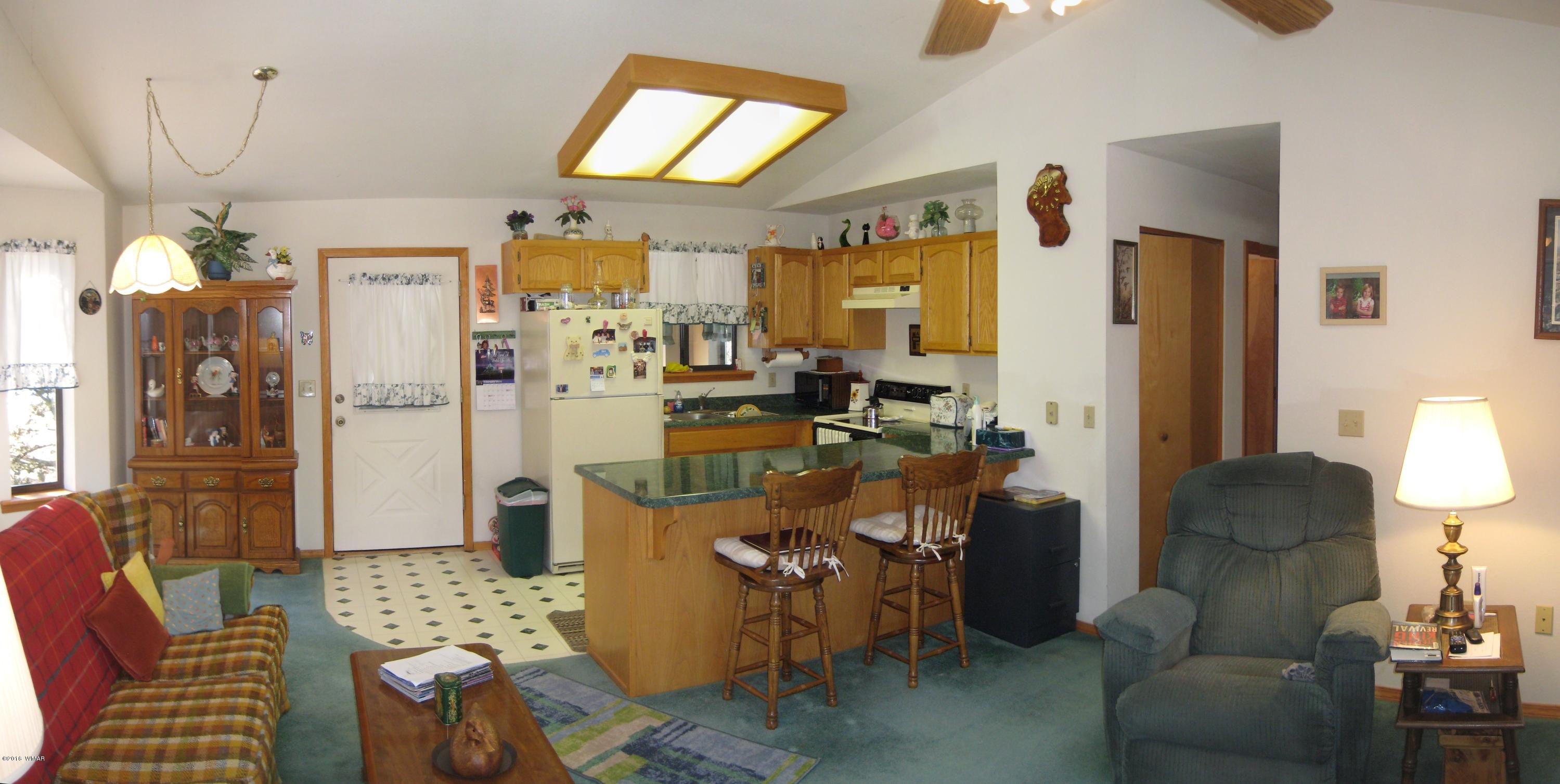 2233 Roundabout Way Overgaard, AZ 85933 - Photo 6 of 32 Gallery Image 6