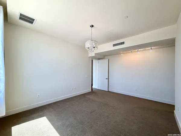 $4,200 | 610 East Market Street, Unit 2601, San Antonio, TX 78205