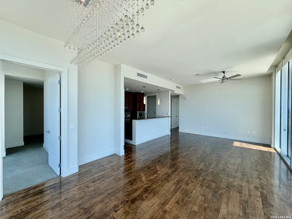 $4,200 | 610 East Market Street, Unit 2601, San Antonio, TX 78205