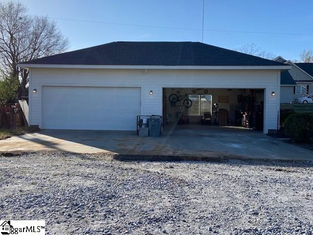 460 Woodside Road Simpsonville, SC 29680 - Photo 6 of 36