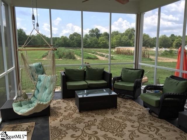 460 Woodside Road Simpsonville, SC 29680 - Photo 8 of 36