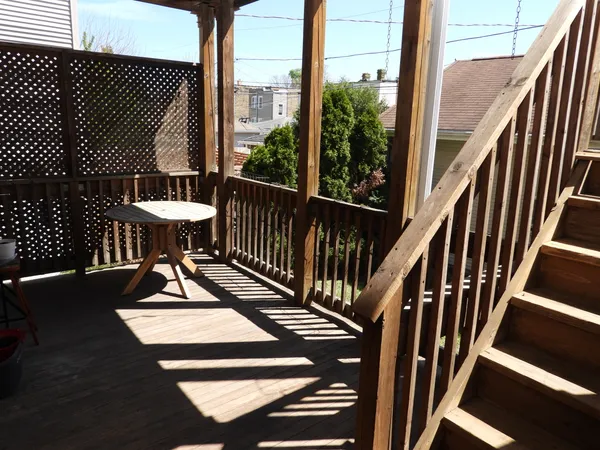 $1,950 | 5119 West Pensacola Avenue, Unit 1, Chicago, IL 60641
