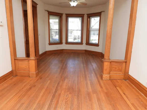 $1,950 | 5119 West Pensacola Avenue, Unit 1, Chicago, IL 60641