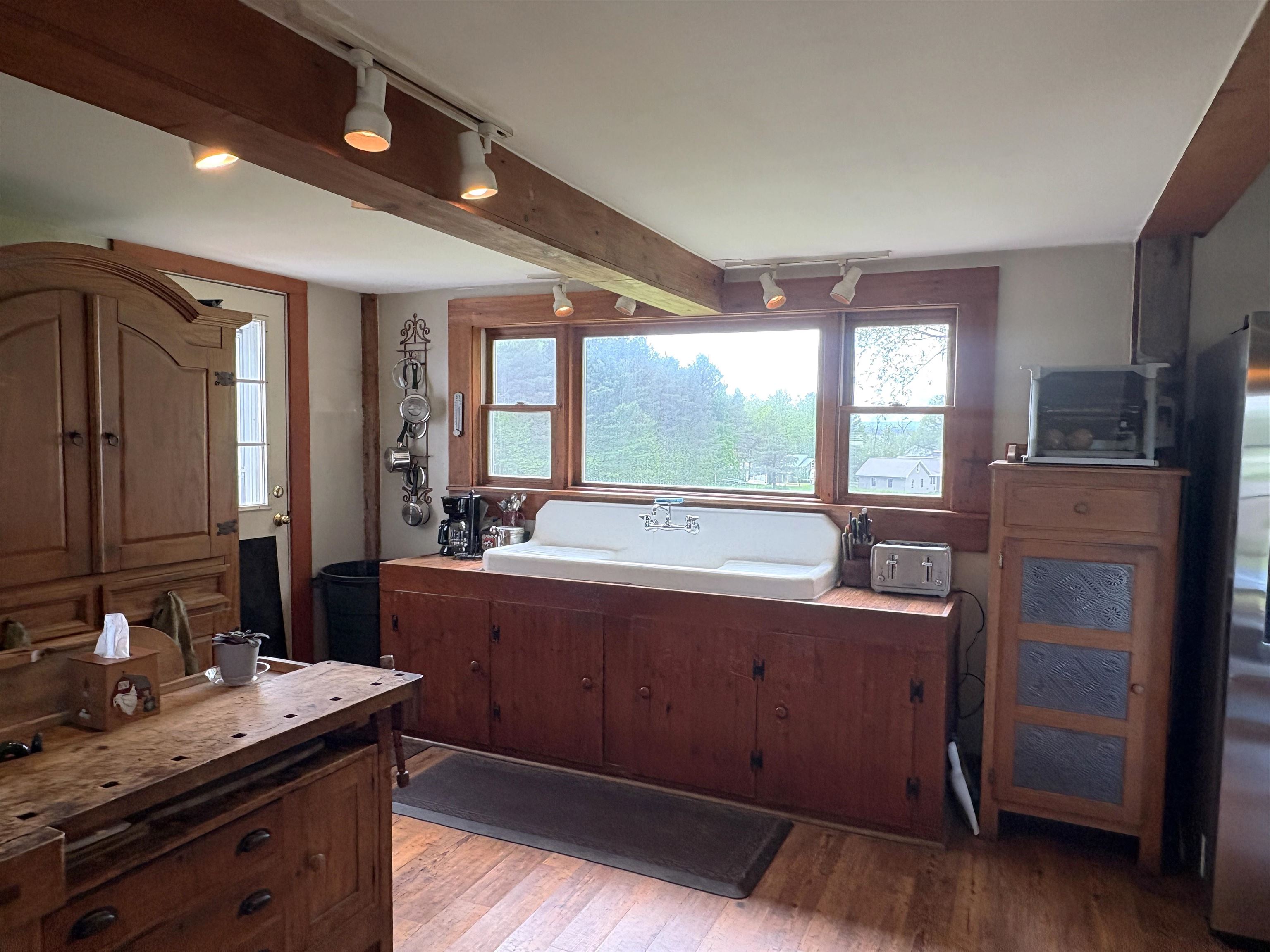 329 West Shore Road South Hero, VT 05486 - Photo 13 of 58