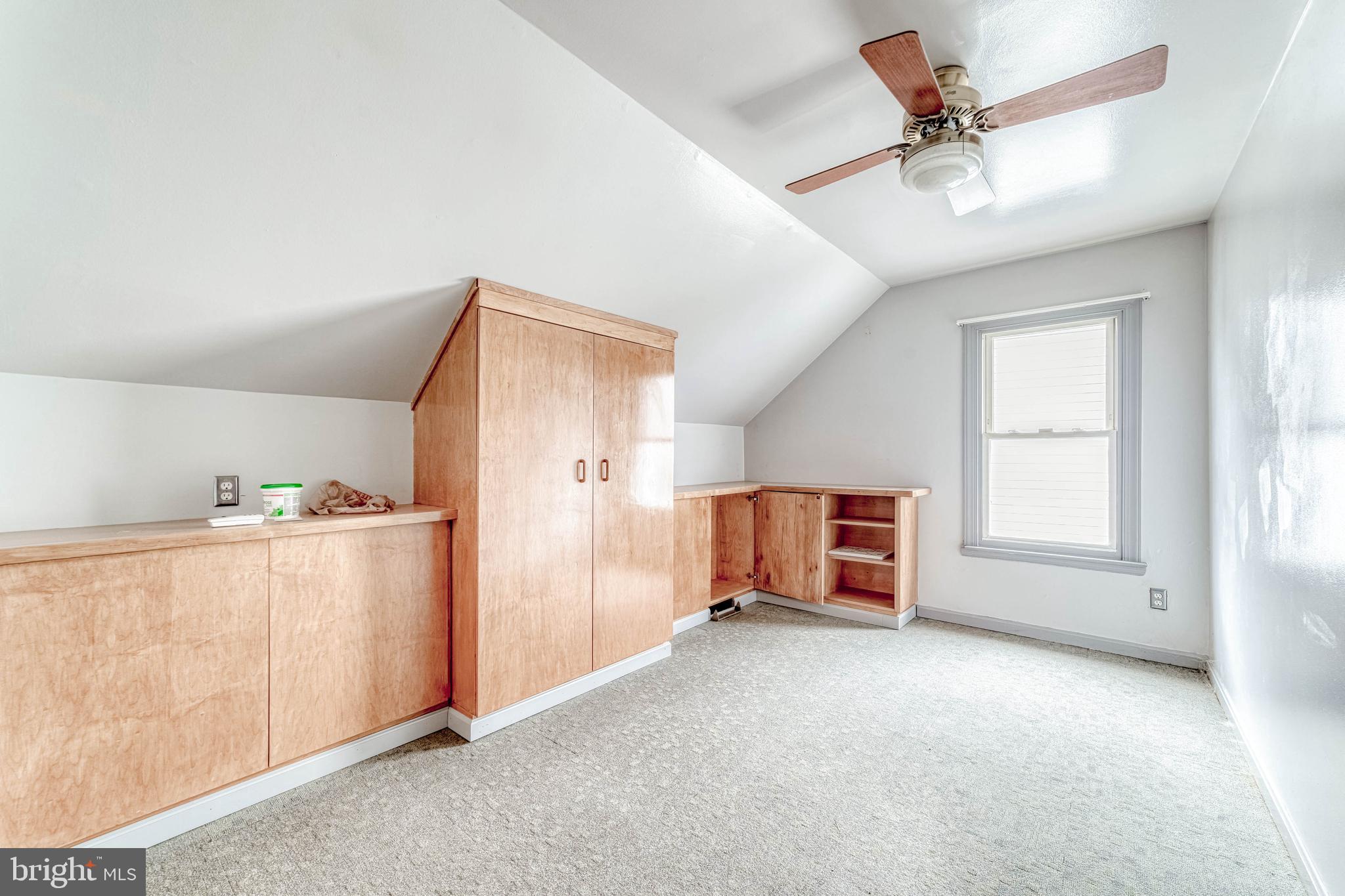 7207 Lavender Lane Springfield, VA 22150 - Photo 25 of 46 Upstairs Bedroom #1 (with custom built-ins)