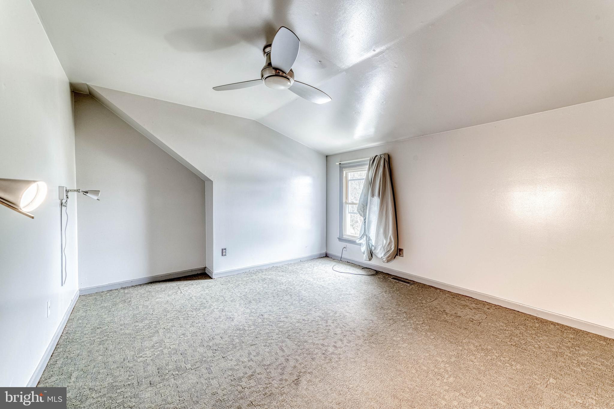 7207 Lavender Lane Springfield, VA 22150 - Photo 28 of 46 Upstairs Bedroom #2