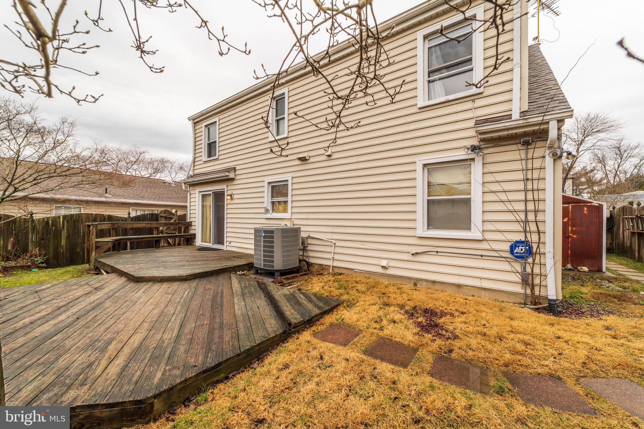 7207 Lavender Lane Springfield, VA 22150 - Photo 41 of 46