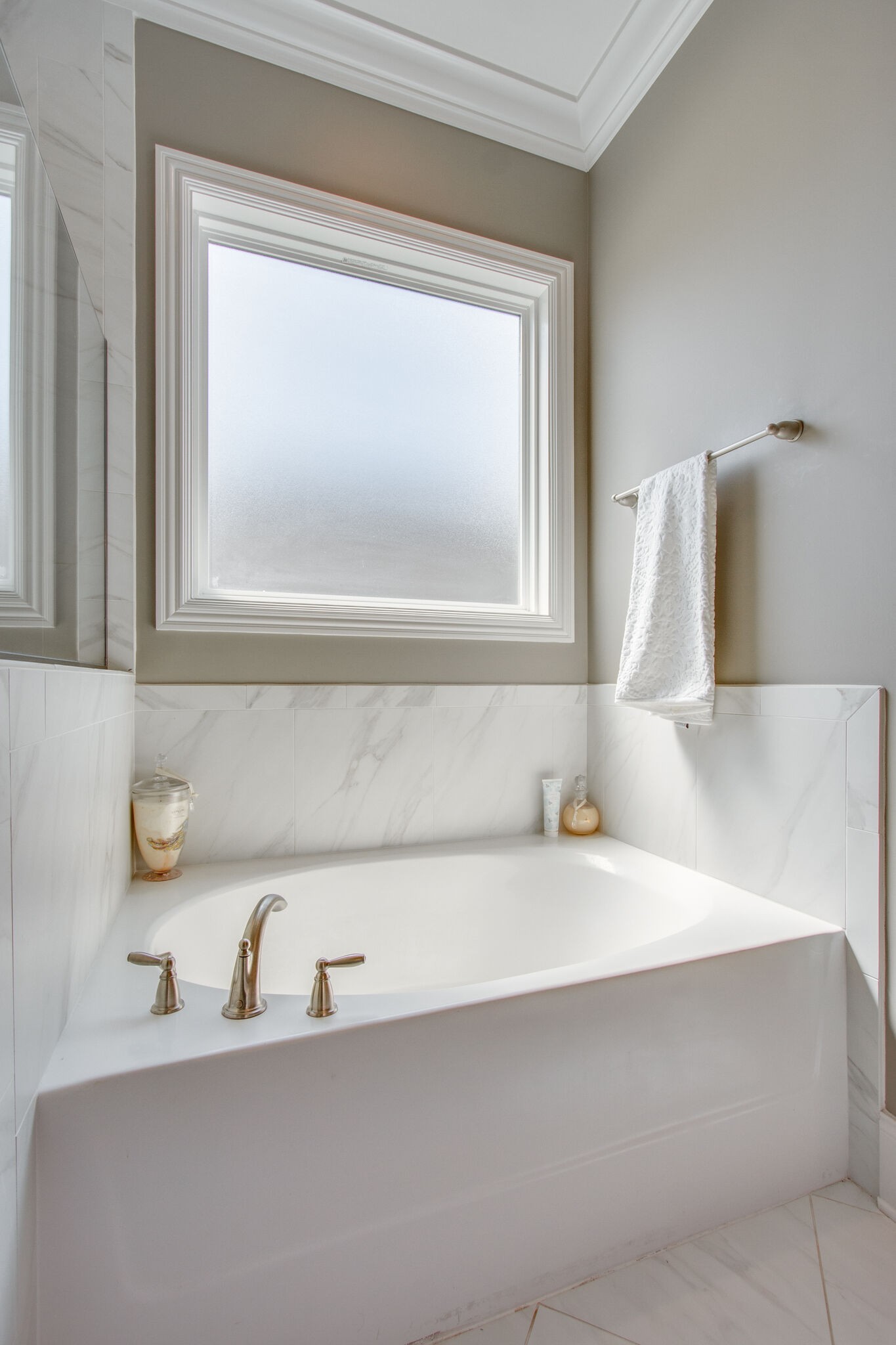 1606 Eliot Road Franklin, TN 37064 - Photo 32 of 67 a bathroom with a sink and a mirror