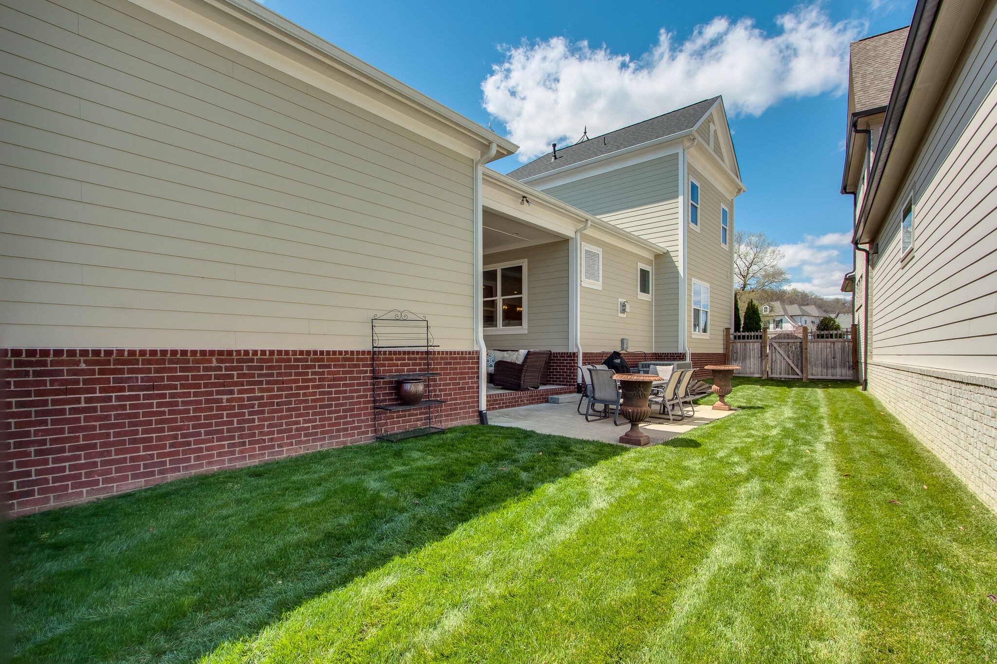1606 Eliot Road Franklin, TN 37064 - Photo 50 of 67 a view of a house with backyard porch and sitting area