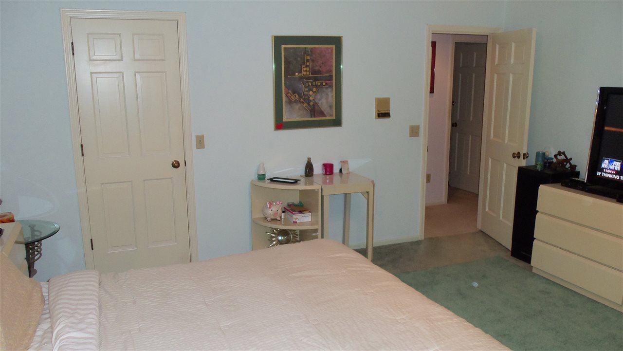 10936 Hickory Tree Road Fort Wayne, IN 46845 - Photo 18 of 32