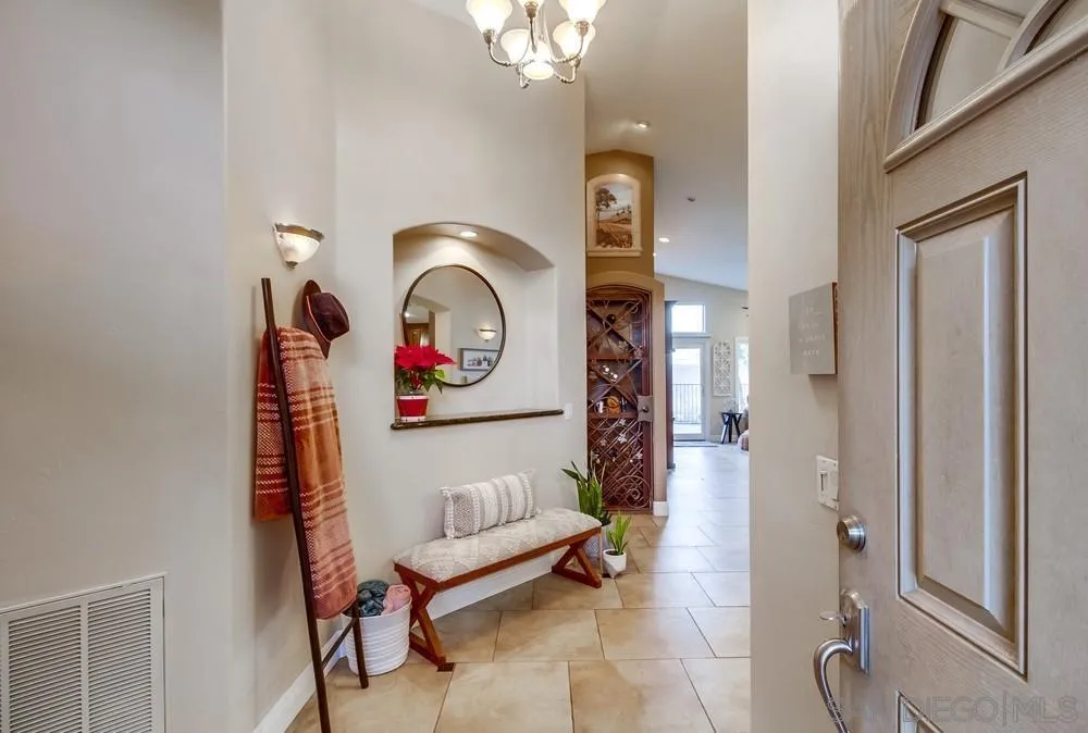 2548 Columbine Road Alpine, CA 91901 - Photo 5 of 71