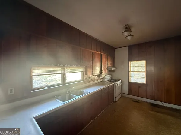 $139,900 | 103 Grace Avenue, Unit 1, Fitzgerald, GA 31750