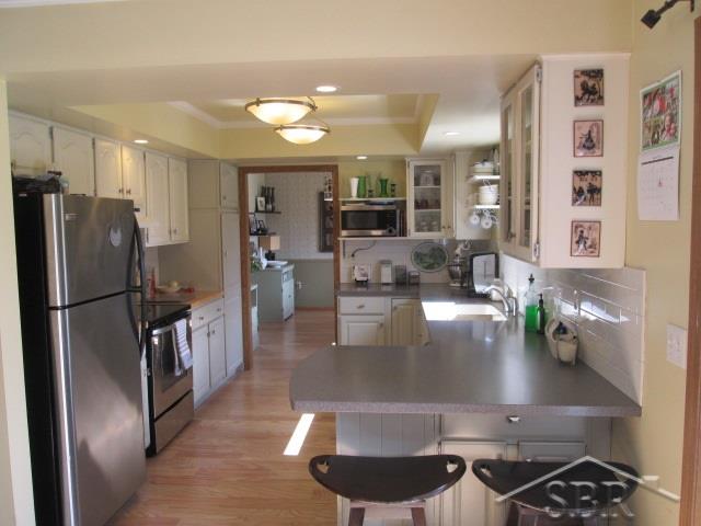 17785 Geddes Road Hemlock, MI 48626 - Photo 8 of 28 Stainless Appliances