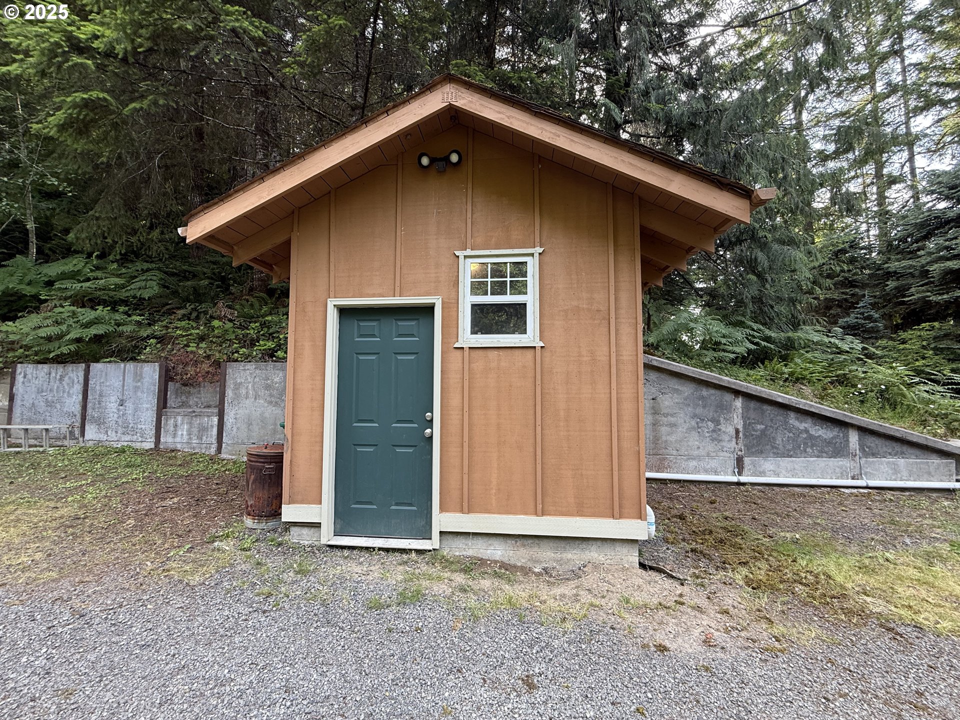 57020 Mollenhour Road Scappoose, OR 97056 - Photo 19 of 27 Gallery Image 19