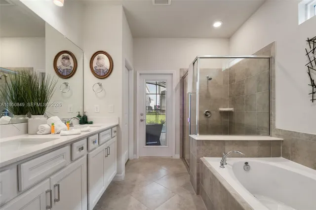 $1,196,000 | 16364 St Kitts Circle, Clermont, FL 34714